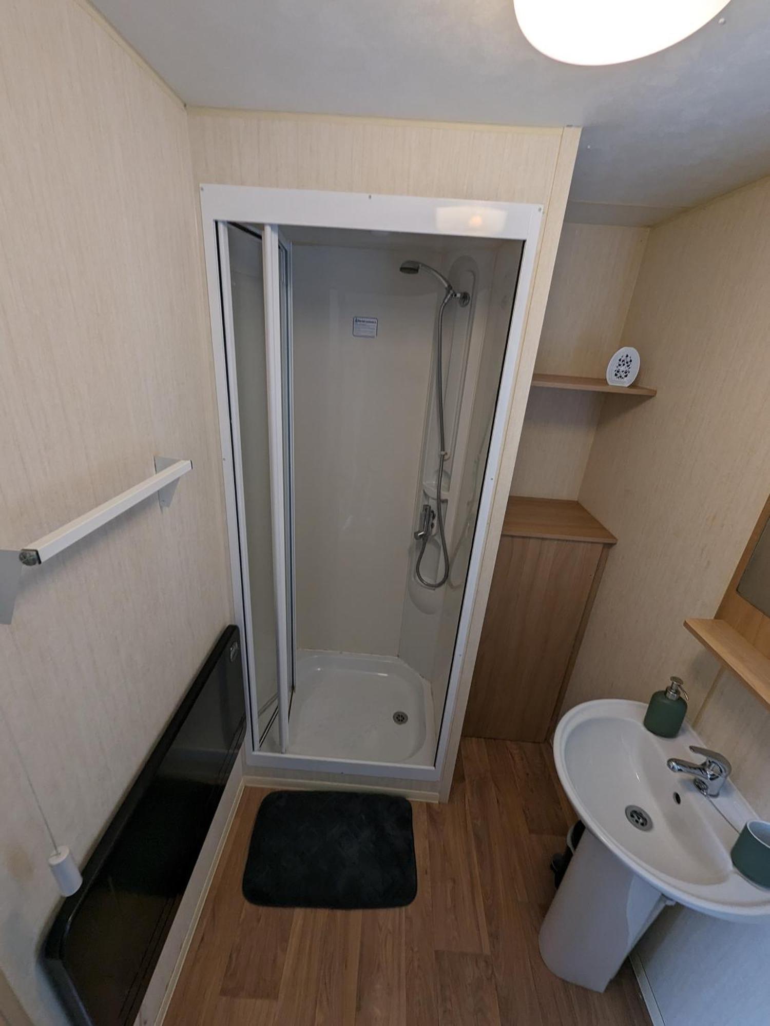 3 Bedroom Caravan, Sleeps 8 Lyons Lido Beach 프레스타틴 외부 사진