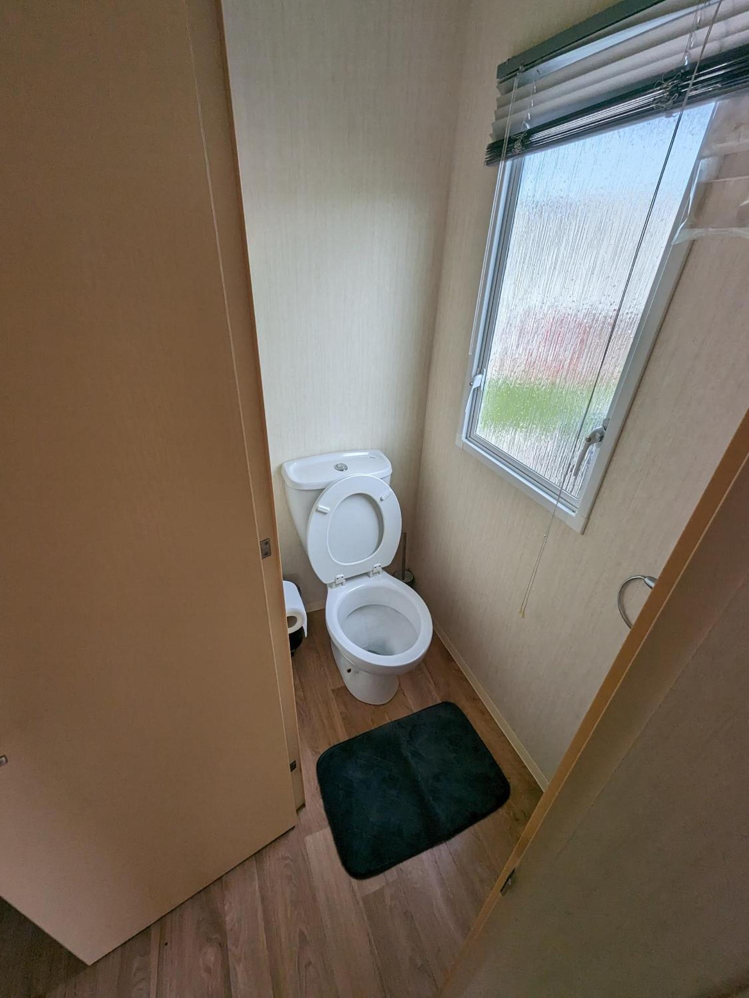 3 Bedroom Caravan, Sleeps 8 Lyons Lido Beach 프레스타틴 외부 사진